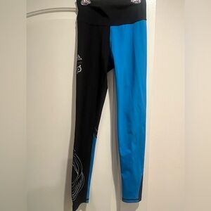 Like new (no tag) Adidas 2 tone  leggings. Black and blue .